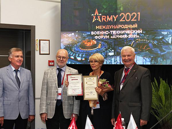 Татьяна Асеева, врио директора Дальневосточного НИИ сельского хозяйства, в числе награжденных