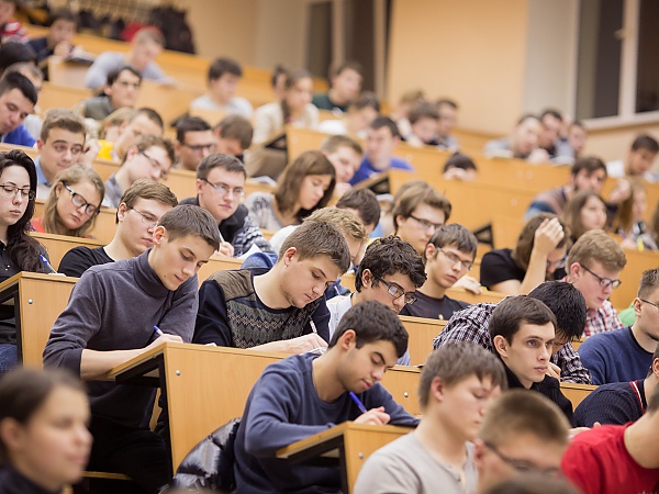 В Хабаровском крае определены стипендиаты им. Н.Н. Муравьева-Амурского