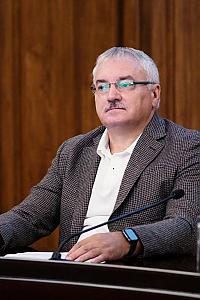 Заместитель директора по научной работе Игорь Николаевич Пугачёв
