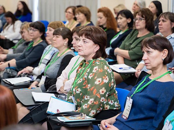 Более 400 человек приняли участие в двухдневном съезде педагогов