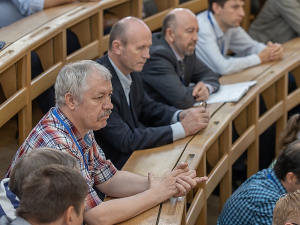 В работе Съезда принял участие сотрудник Вычислительного центра И.И. Потапов