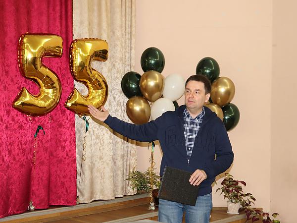 Директор ВЦ ДВО РАН А.А. Сорокин поздравил сотрудников института 