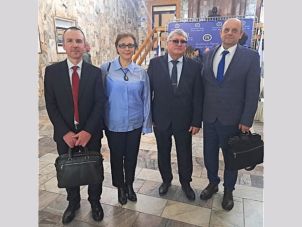 Представители ХФИЦ ДВО РАН